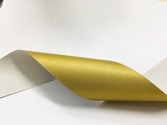 0.25mm Thick Red color Reflective Fabric Size 0.5cm~140cm EN20471